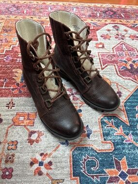 Sorel Emelie Boots